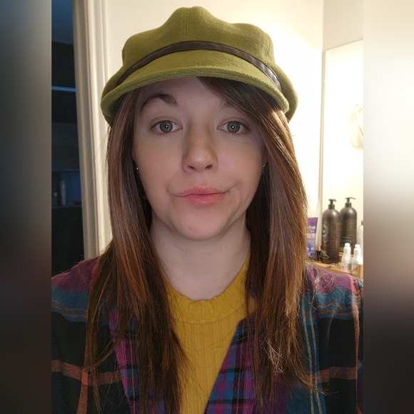 Well Played Raquel Welch Heat Friendly Synthetic Lace Front Wig (Mono Part) - Picture 15 of 16